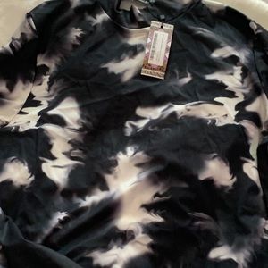 PLUS TIE DYE RIB TURTLENECK TOP